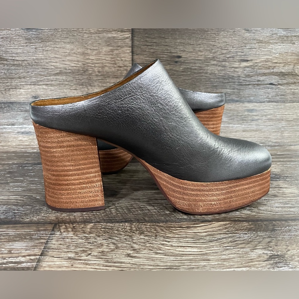KORK-EASE women's veronica clog shoes platform mule in silver NWOB SZ 10 - Picture 10 of 12
